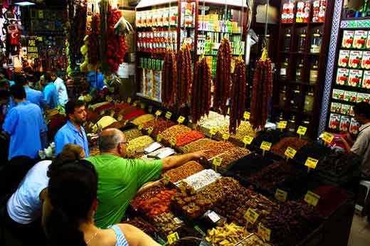 Bosphorus Cruise and Istanbul's Egyptian Bazaar