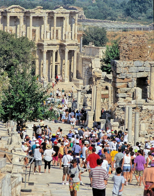 Ephesus - Pergamum by Bus - (2 Days / 3 Nights)